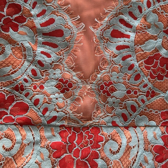 STORIA Dress - Picture 4 of 4